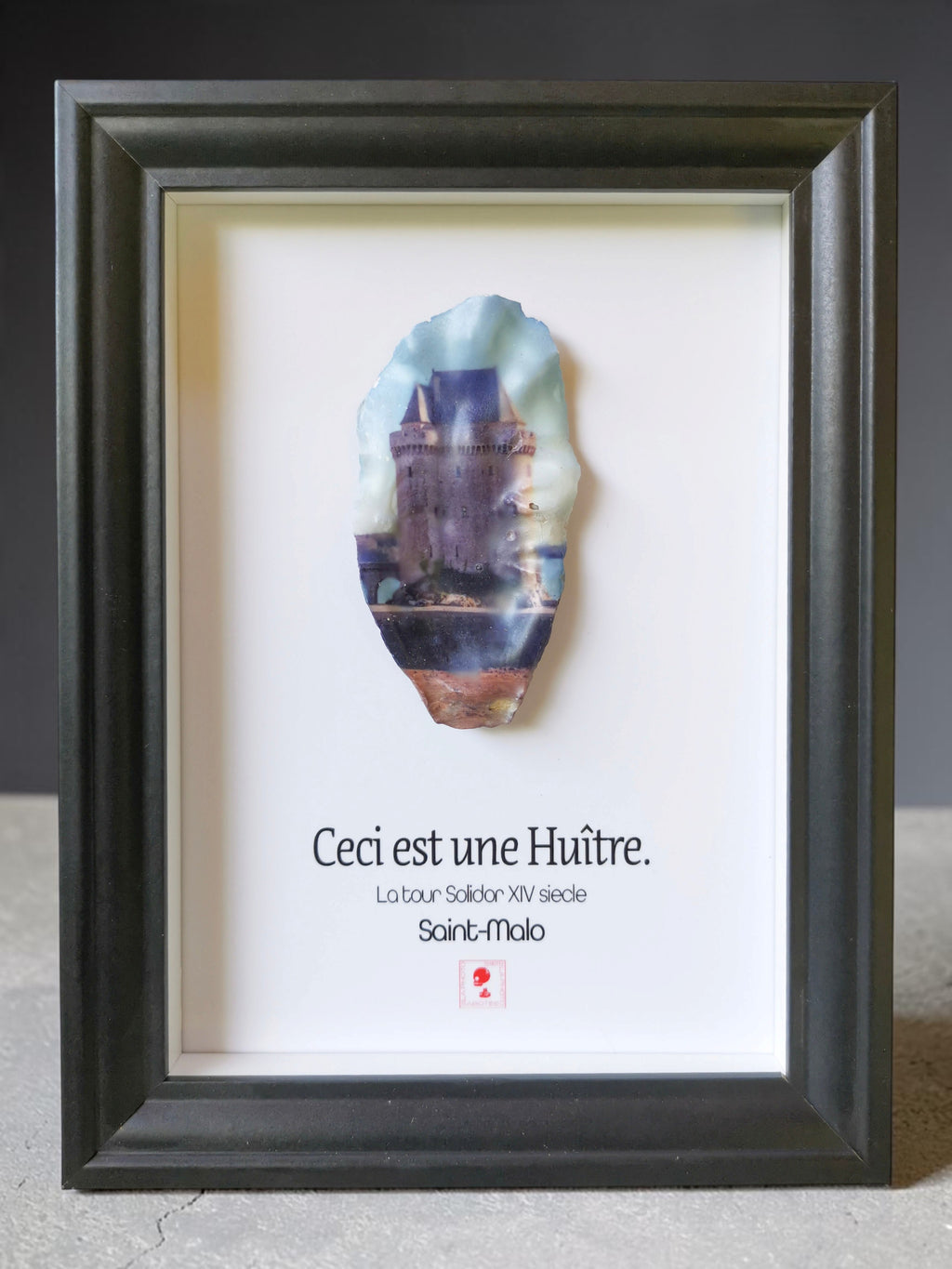 Huître Photographique – Saint-Malo "La tour solidor" – Cadre Art Box 13x18 cm