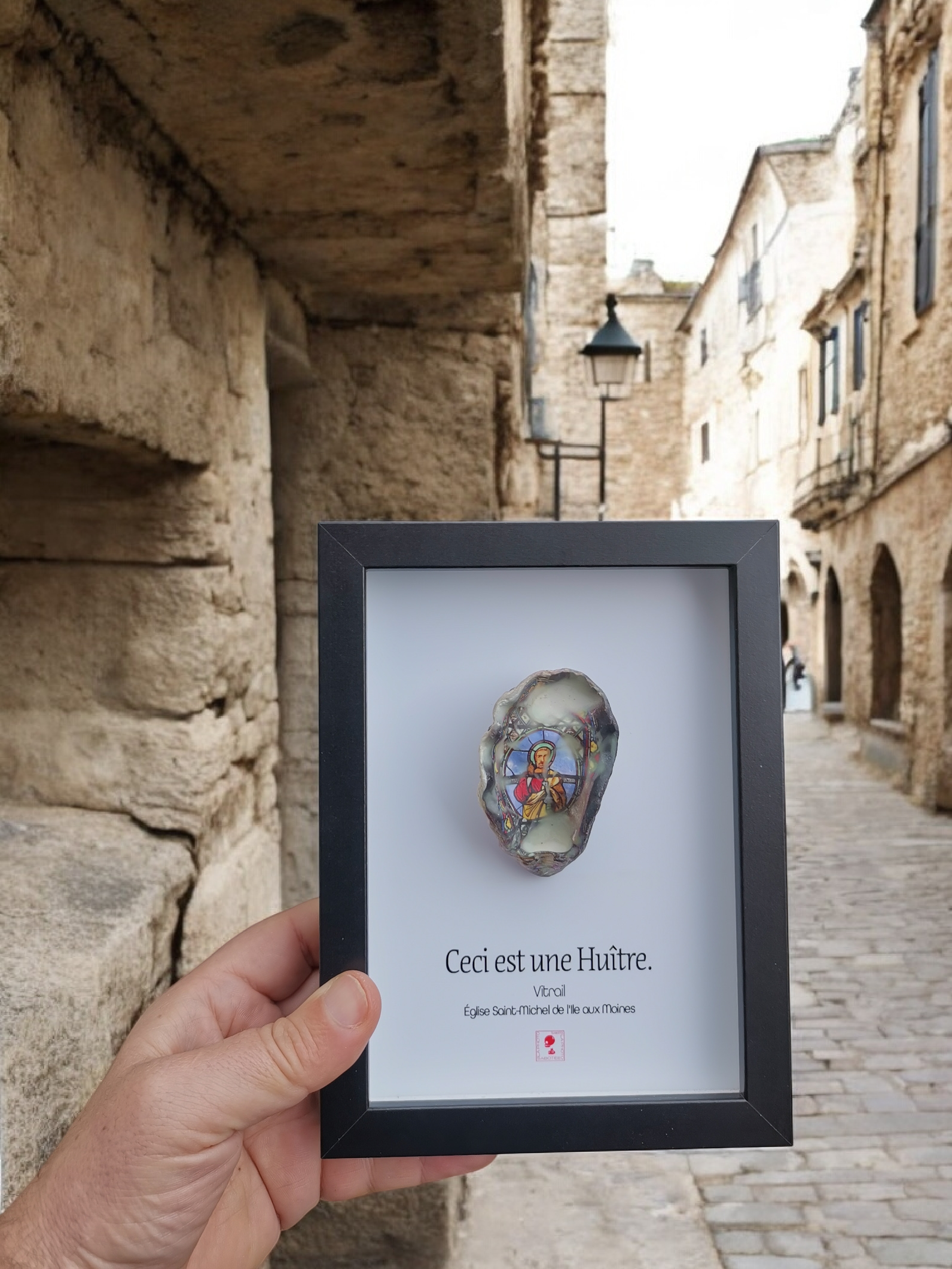 Huître Photographique – vitrail, eglise de ile aux moines – Cadre Art Box 13x18 cm