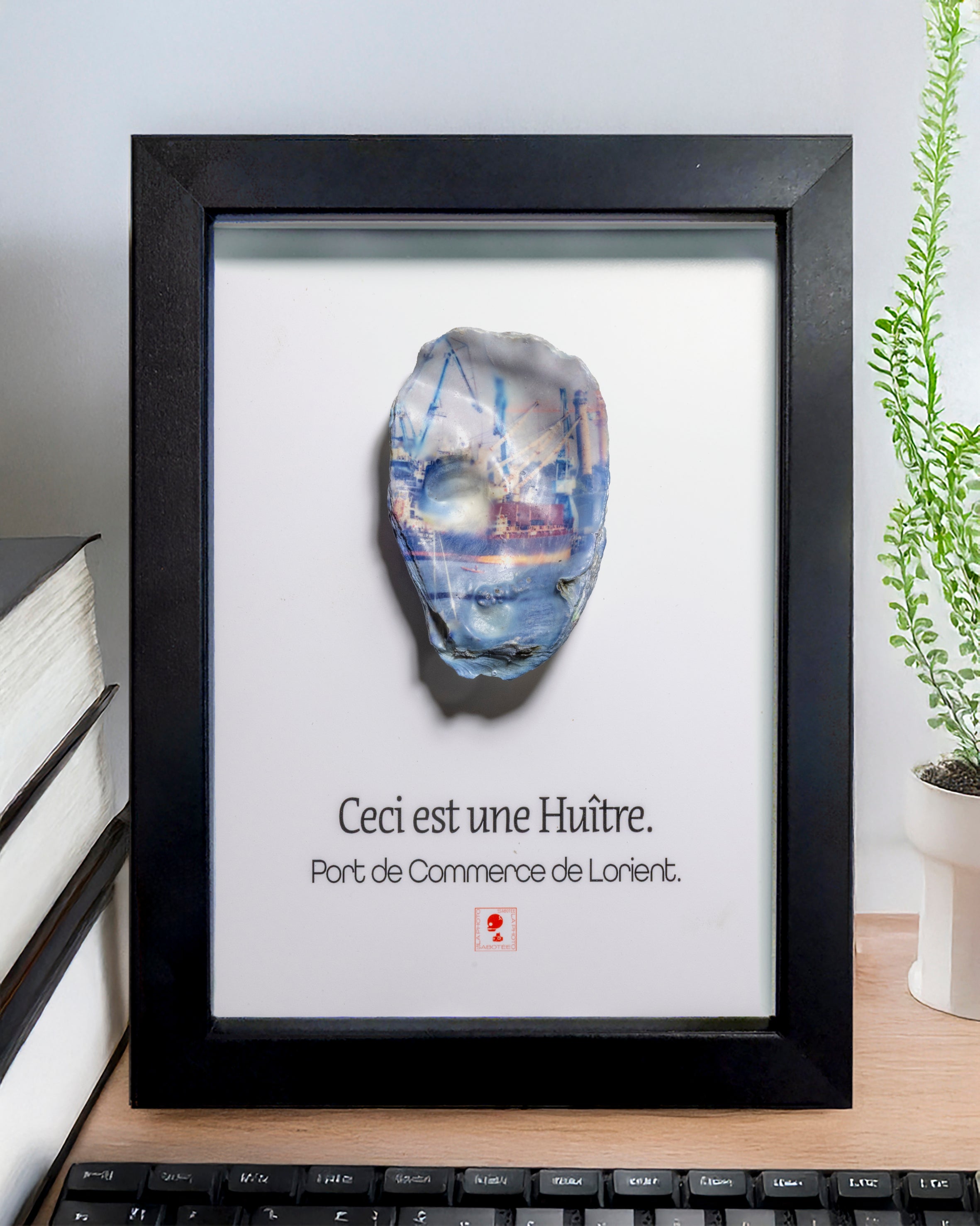 Huître Photographique – Port de Commerce, Lorient – Cadre Art Box 13x18 cm