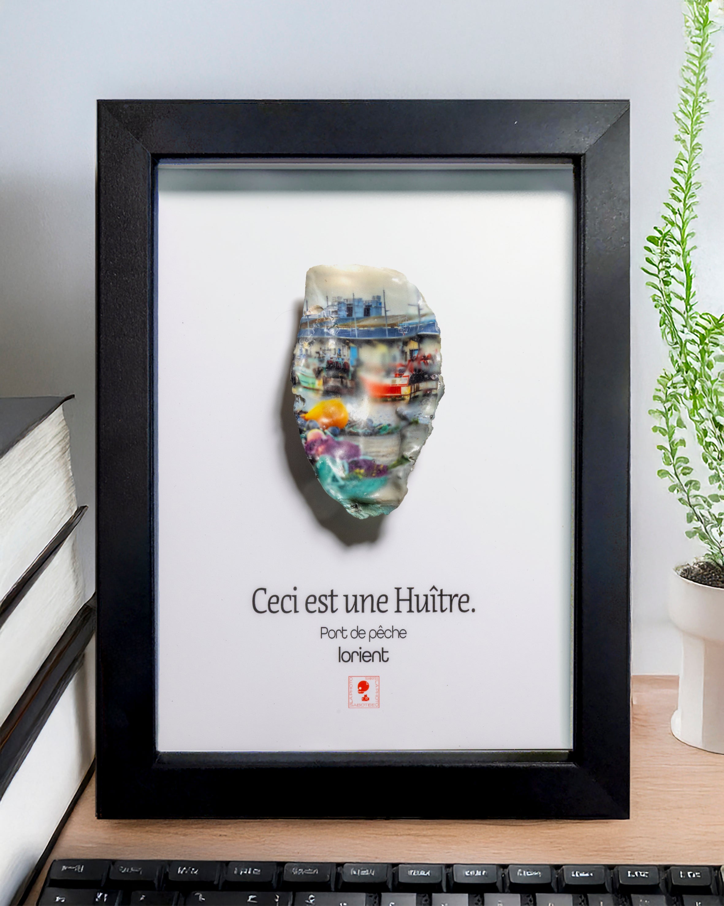Huître Photographique – Port de Pêche, Lorient – Cadre Art Box 13x18 cm